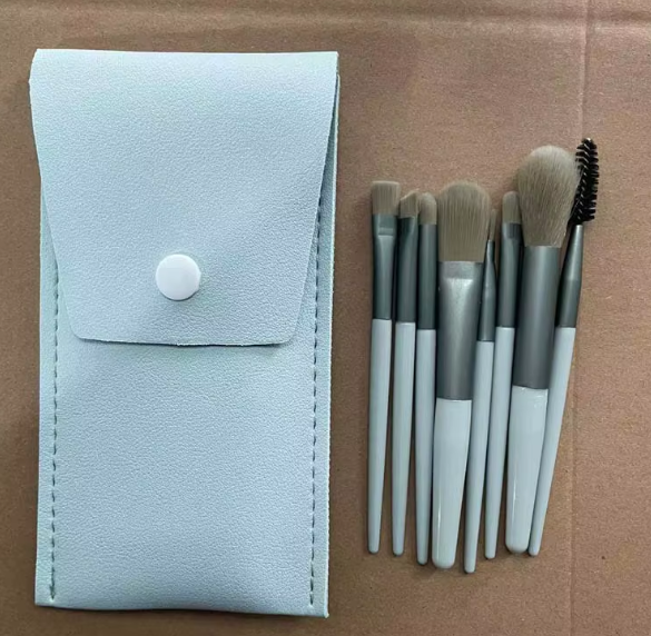 Mini juego de brochas de maquillaje