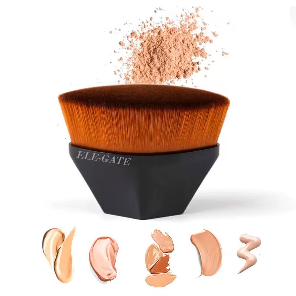 Brocha de maquillaje de base líquida