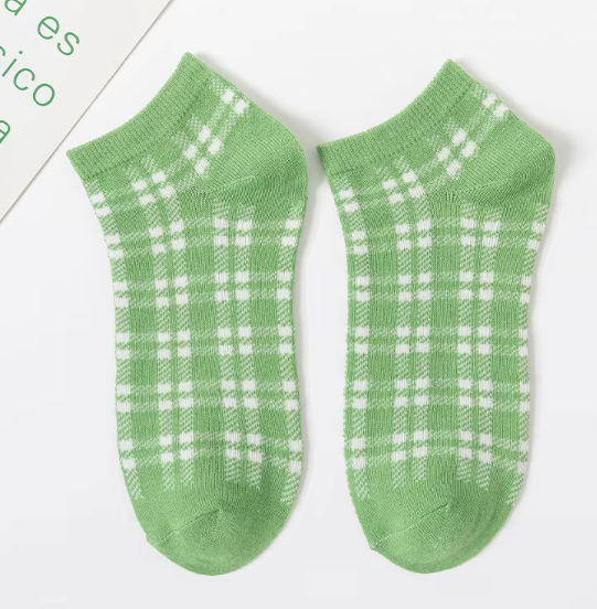 Calcetines cortos con diseños de conejitos para dama