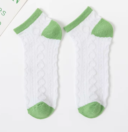 Calcetines cortos con diseños de conejitos para dama